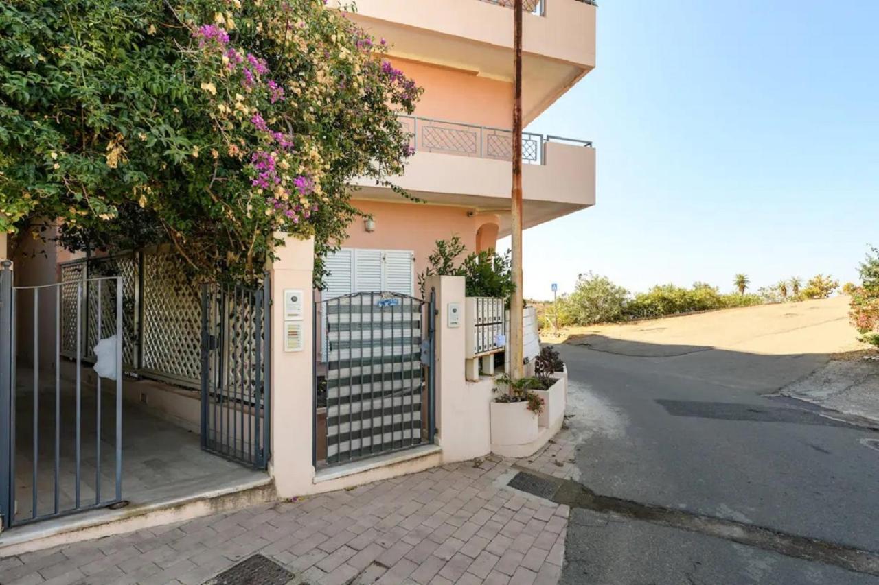 Pan Di Zucchero Nebida Exterior photo